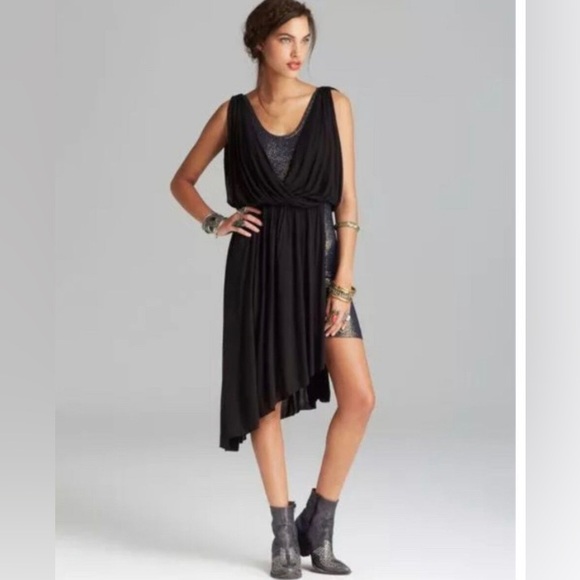 Free People Foiled Eleanore Mini
Asymmetrical Dress Navy Blue/Black Combo (M) - Picture 3 of 11